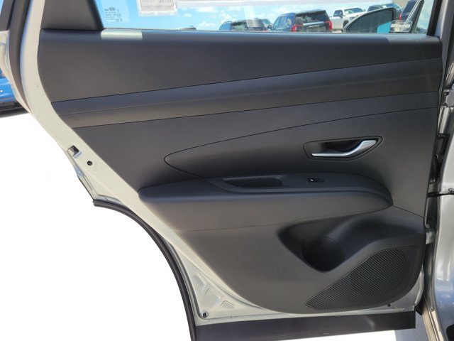 New 2026 Hyundai Tucson SE FWD image 8