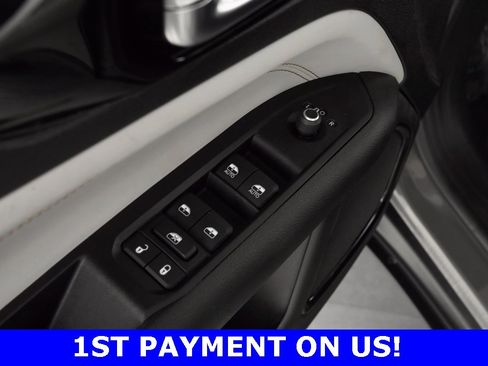 Certified 2022 Jeep Compass Limited image 18