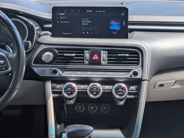 Used 2023 Genesis G70 2.0T AWD/4WD image 23