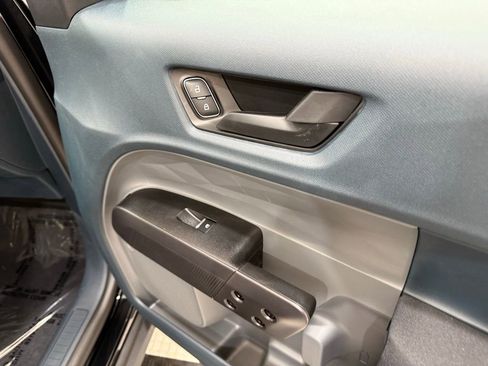 New 2025 Ford Maverick XL w/ Equipment Group 102A image 21