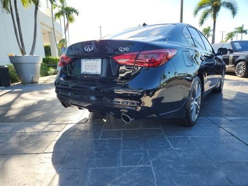 Used 2024 INFINITI Q50 Sensory image 9