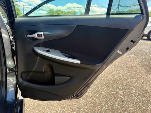 Used 2012 Toyota Corolla S FWD image 12