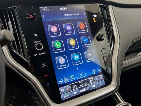 Used 2025 Subaru Outback Touring XT image 10