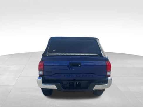 Used 2022 Toyota Tacoma SR image 7