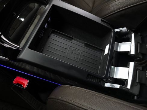 Used 2020 Audi A8 L 4.0T image 35