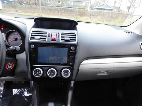 Used 2016 Subaru Forester 2.5i Premium w/ All-Weather Package image 8
