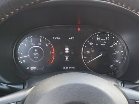 Used 2021 Nissan Kicks SR image 30