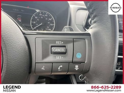 Used 2023 Nissan Rogue SL AWD/4WD image 22