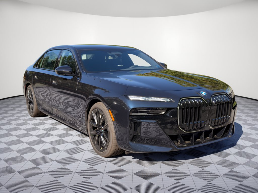 Used 2026 BMW 740i xDrive w/ Executive Package AWD/4WD image 7