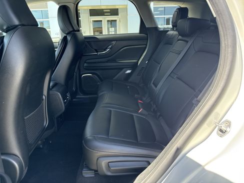 Used 2021 Lincoln Corsair AWD w/ Equipment Group 101A image 13