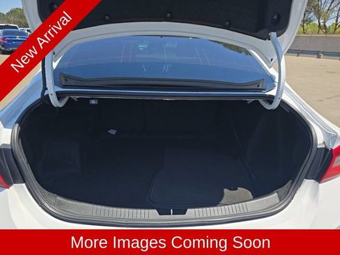 Used 2023 Chevrolet Malibu LS FWD image 15