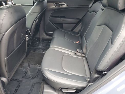 Used 2023 Kia Sportage EX image 21