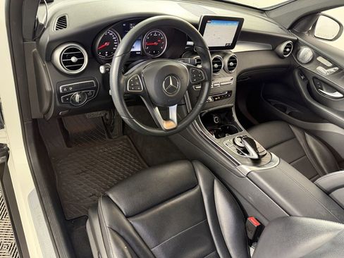 Used 2018 Mercedes-Benz GLC 300 4MATIC Coupe image 17