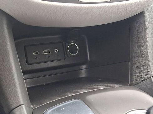 Certified 2024 Chevrolet Equinox LS w/ LS Convenience Package image 26