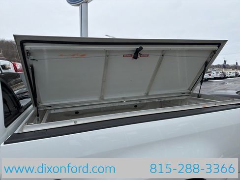 Used 2021 Chevrolet Colorado LT w/ Fleet Safety Package image 22