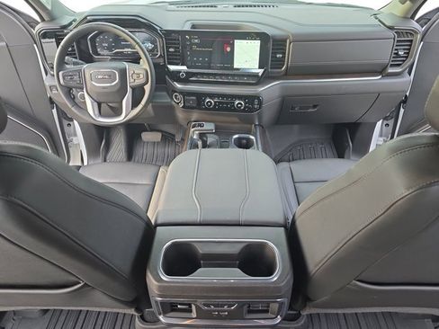 Used 2024 GMC Sierra 1500 SLT w/ SLT Premium Package image 9