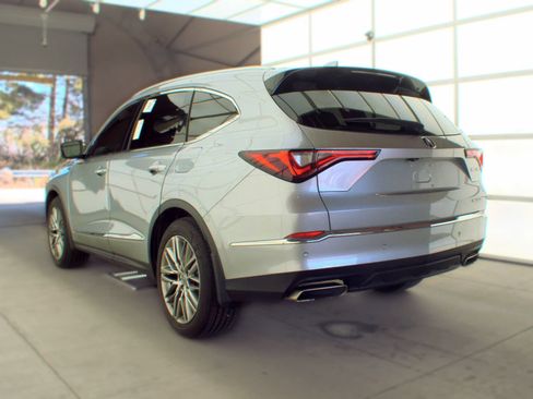 Used 2022 Acura MDX w/ Advance Package AWD/4WD image 6