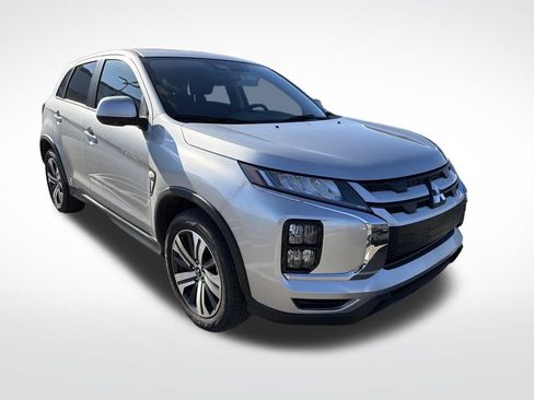 Used 2024 Mitsubishi Outlander Sport ES image 13