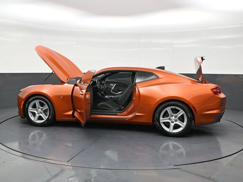 Used 2024 Chevrolet Camaro LT image 30