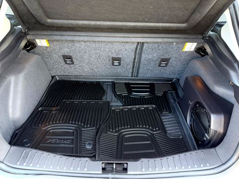 Used 2015 Ford Focus Titanium image 13