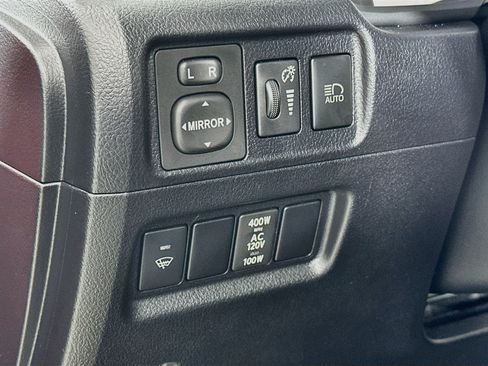 Used 2021 Toyota 4Runner TRD Off-Road Premium w/ Moonroof Package AWD/4WD image 10