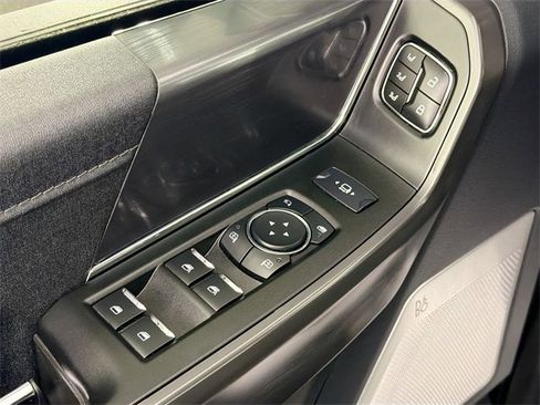 Used 2024 Ford F150 Lariat w/ Equipment Group 502A High image 18