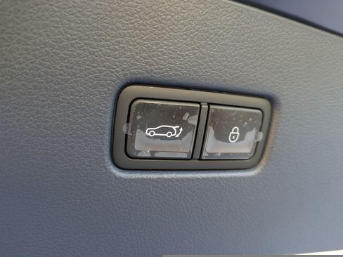 New 2026 Genesis GV80 3.5T e-SC image 16