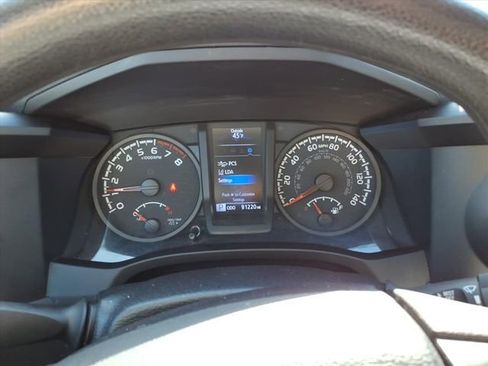 Used 2021 Toyota Tacoma SR image 19
