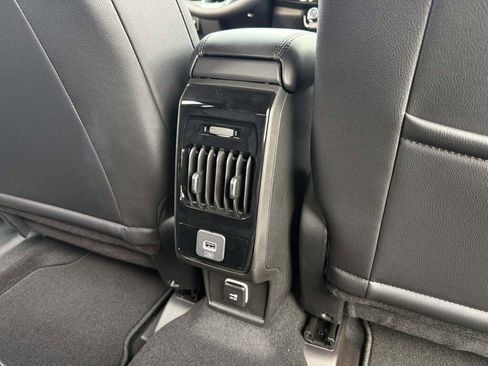 New 2026 Jeep Compass Latitude image 24