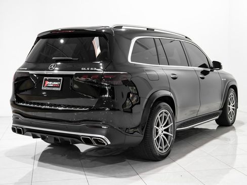 Used 2024 Mercedes-Benz GLS 63 AMG 4MATIC image 4