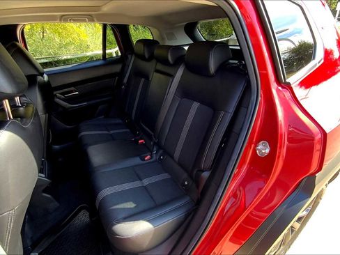 Used 2025 MAZDA CX-50 AWD 2.5 S w/ Weather Package image 19