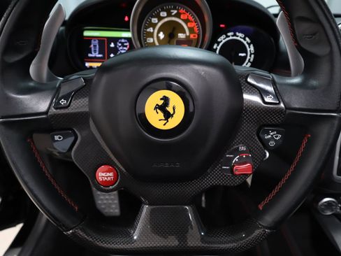 Used 2016 Ferrari California T RWD image 29