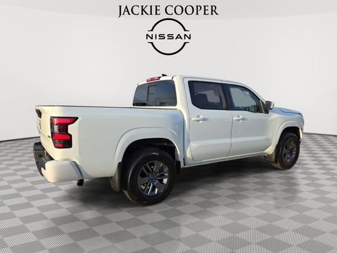 New 2025 Nissan Frontier SV AWD/4WD image 5