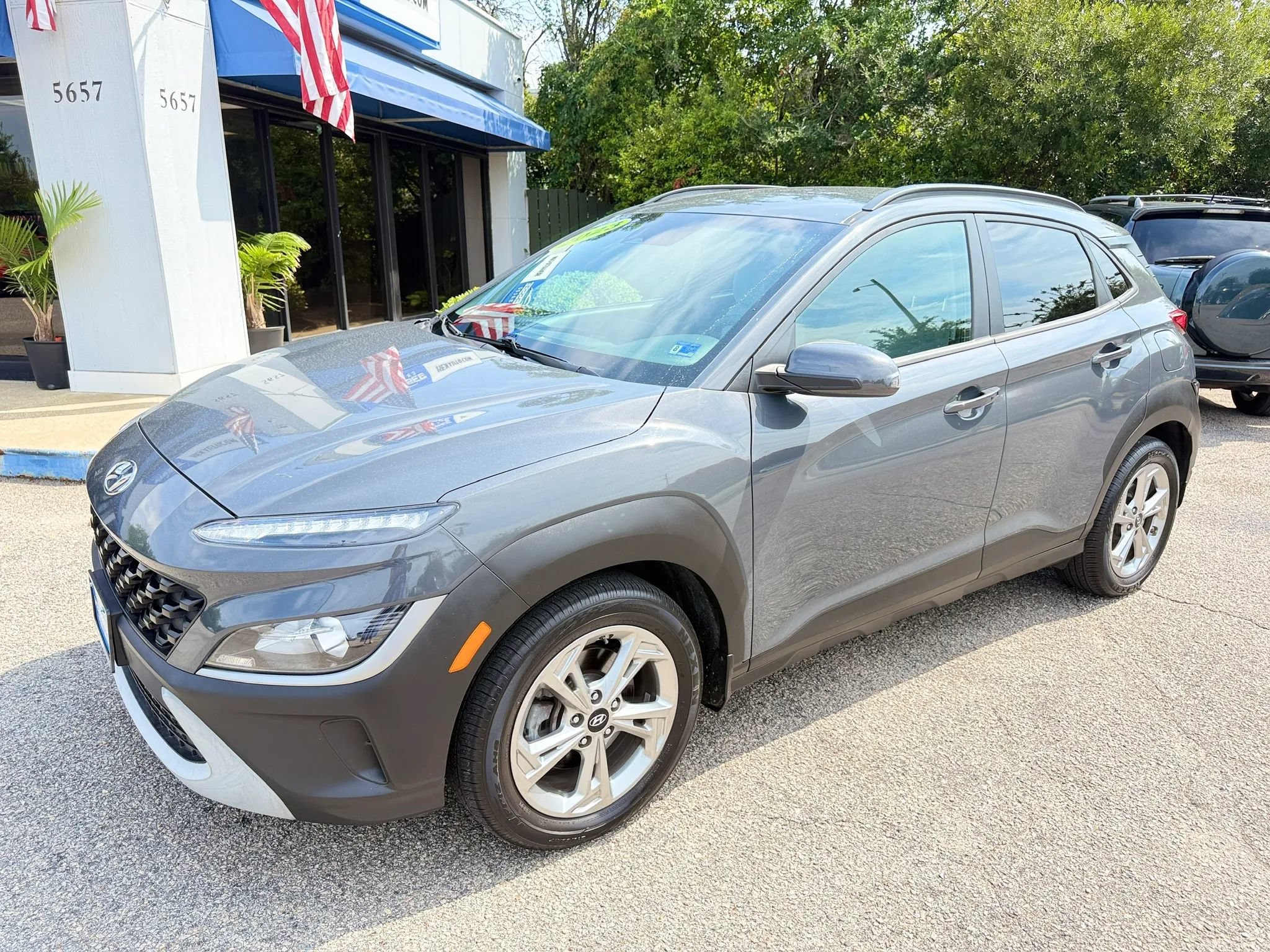 Used 2023 Hyundai Kona SEL AWD/4WD image 11