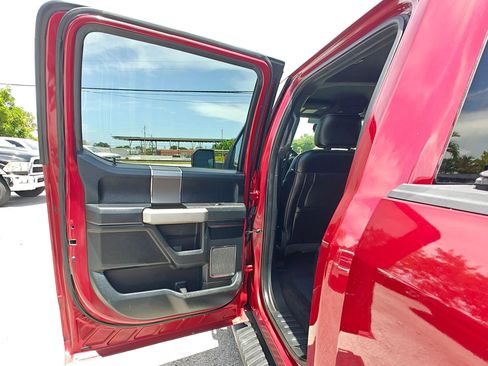Used 2016 Ford F150 Lariat w/ Equipment Group 502A Luxury RWD image 13