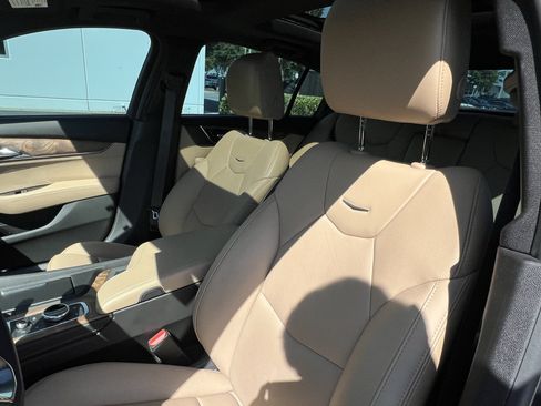 Used 2025 Cadillac CT5 Premium Luxury w/ Technology Package AWD/4WD image 16