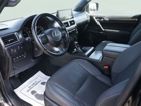 Used 2022 Lexus GX 460 w/ Black Line Special Edition AWD/4WD image 8