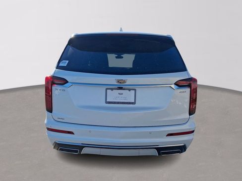 Certified 2024 Cadillac XT6 Premium Luxury image 5