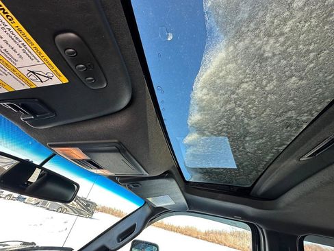 Used 2016 Ford F350 Platinum w/ Platinum Package image 17