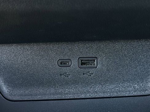 New 2026 Chevrolet Equinox RS w/ Convenience Package III FWD image 19