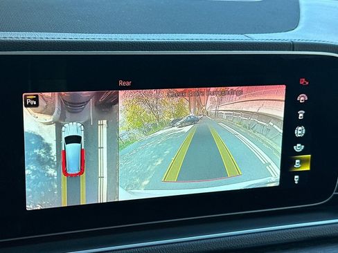 Certified 2023 Mercedes-Benz GLS 450 4MATIC image 27