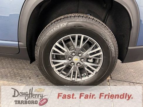 New 2026 Chevrolet Traverse LT w/ Driver Confidence Package image 24