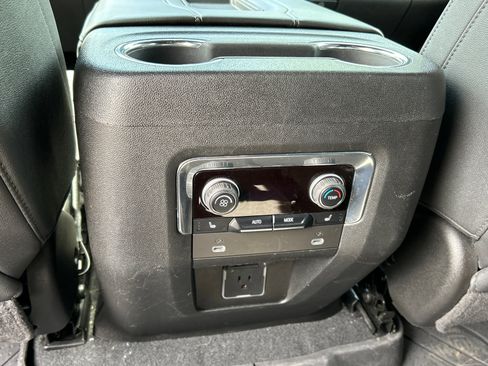 Used 2023 Chevrolet Tahoe LT w/ Luxury Package AWD/4WD image 23