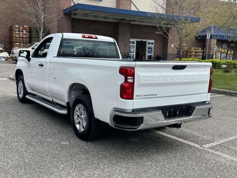 Used 2025 Chevrolet Silverado 1500 W/T image 5