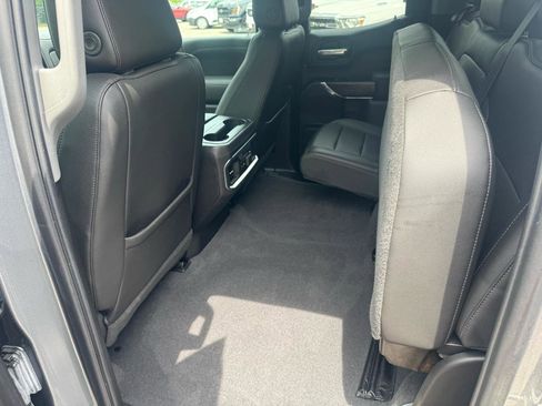 Used 2019 GMC Sierra 1500 SLT w/ SLT Premium Package AWD/4WD image 30