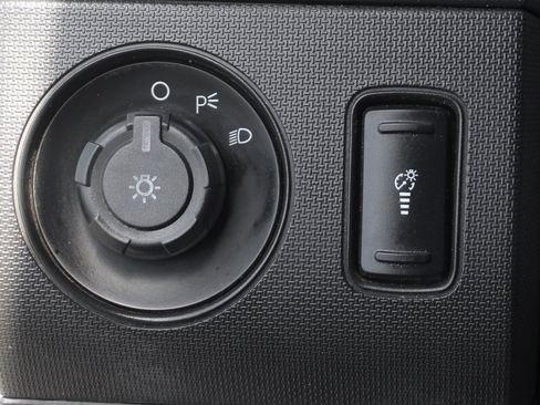 Used 2015 Ford F550 4x4 Crew Cab Super Duty image 19