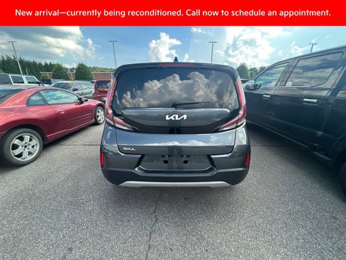 Certified 2024 Kia Soul LX w/ Option Group 015 FWD image 8