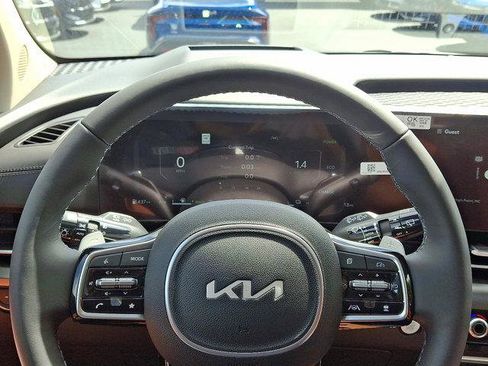 New 2026 Kia Carnival SX Prestige image 9