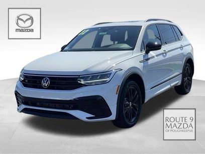 Used 2022 Volkswagen Tiguan SE R-Line