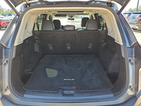 Used 2023 Nissan Rogue SV w/ SV Premium B Package AWD/4WD image 24